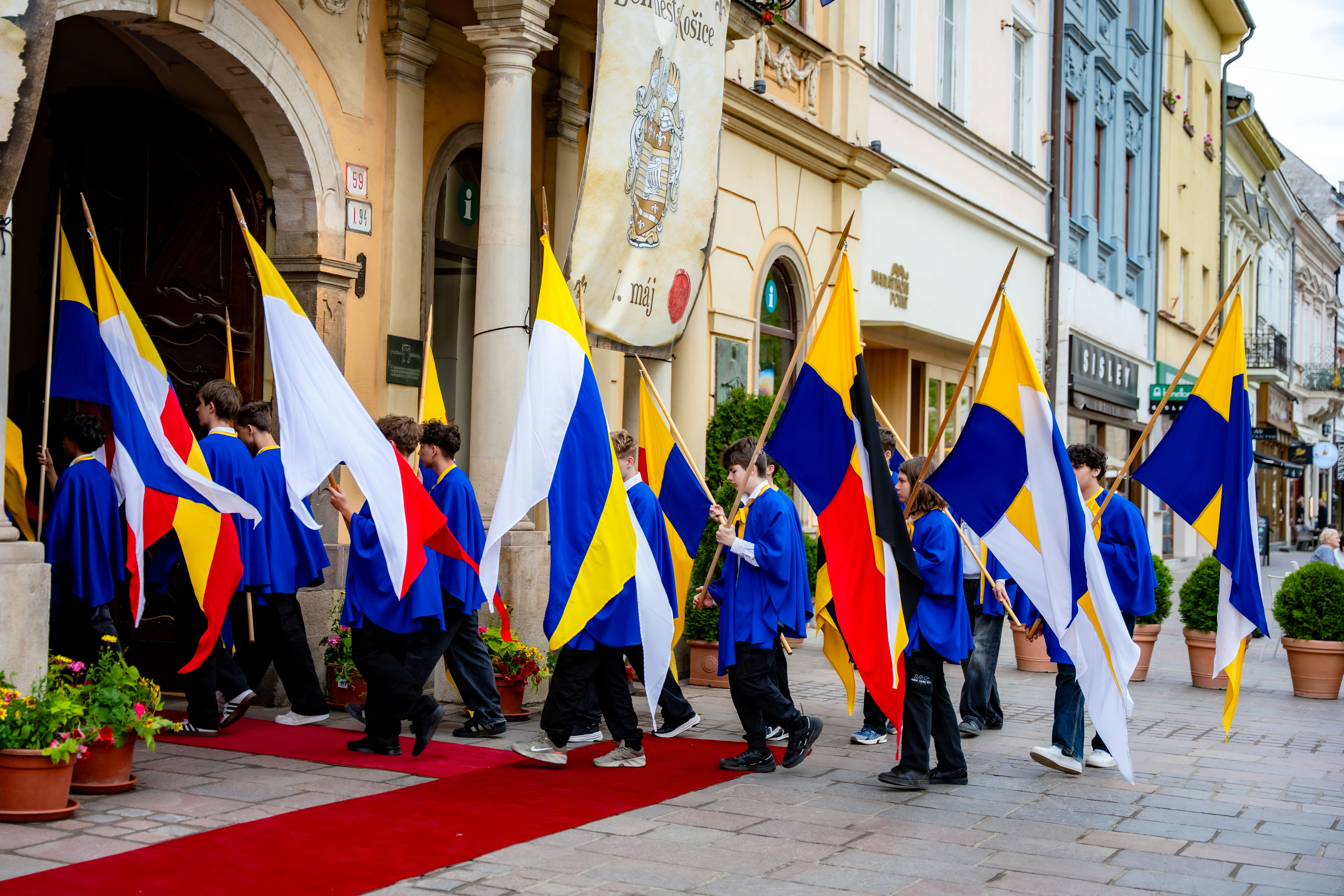 Slavnostne vztycovanie mestskej vlajky pri prilezitosti Dna mesta Kosice-1-42